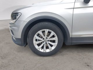 VOLKSWAGEN Tiguan 1.5 TSI Business ACT BlueMotion Technology 8
