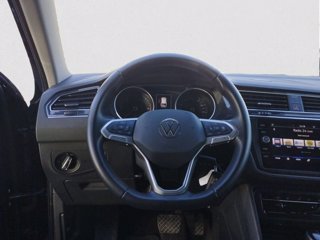 VOLKSWAGEN Tiguan 2.0 TDI 150 CV SCR DSG Life 9