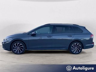 VOLKSWAGEN Golf Variant 1.0 eTSI EVO DSG Life 1