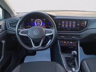 VOLKSWAGEN Polo 1.0 TSI Life 9