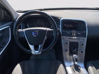 VOLVO XC60 D3 Geartronic Business Plus 9