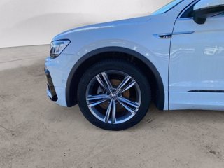 VOLKSWAGEN Tiguan 2.0 TDI SCR Sport BlueMotion Technology 8