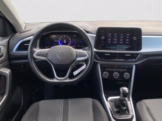 VOLKSWAGEN T-Roc 1.0 TSI Life 9