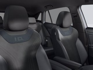 VOLKSWAGEN ID.4 Pro 4MOTION Edition Plus 6
